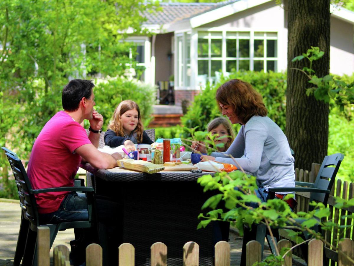 데불트 Nice Chalet With Dishwasher, Surrounded By Forest 빌라 외부 사진